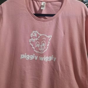 XL Piggly Wiggly t shirt, XL.